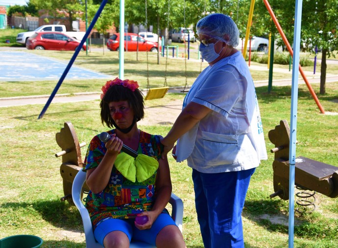 La posta de vacunación anti COVID-19 celebró un año de labor