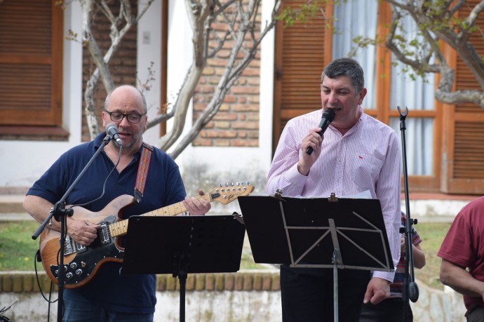El Hogar Municipal “Atilio Scarpetta” celebró la llegada de la primavera
