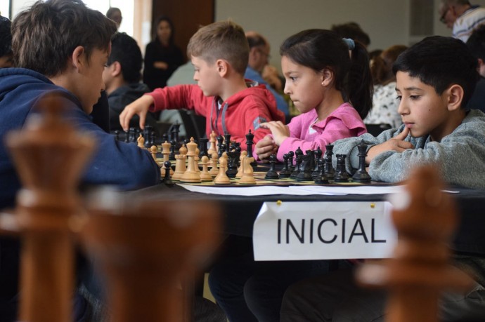 Se jugó en Pellegrini una nueva fecha del Torneo de Ajedrez “6 Ciudades”