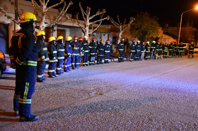 Con actividades, se celebró el Dia del Bombero Voluntario