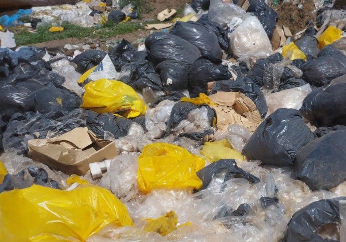 Piden a los vecinos no descartar residuos reciclables en el basural